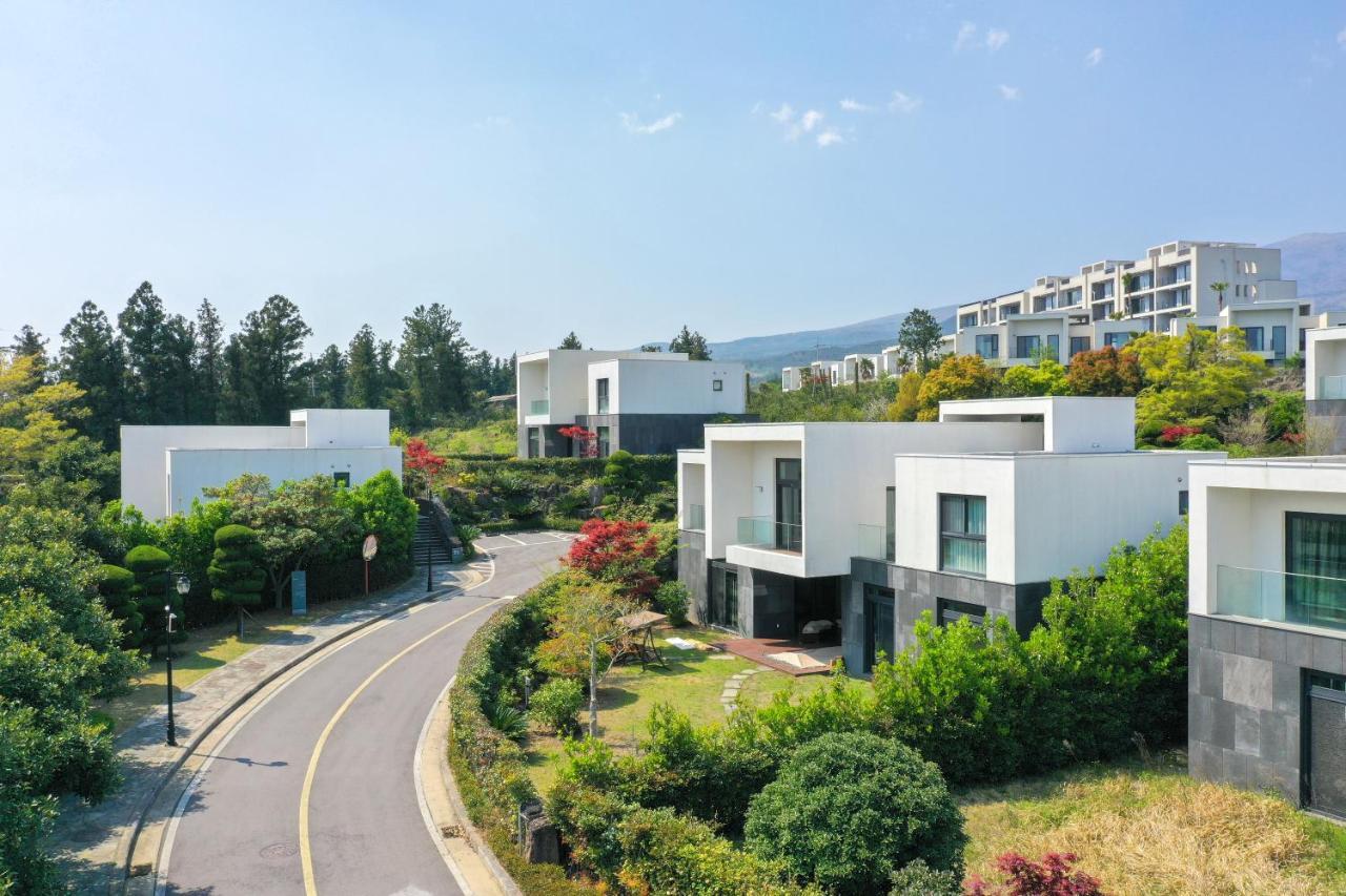 Velum Resort Seogwipo Eksteriør billede