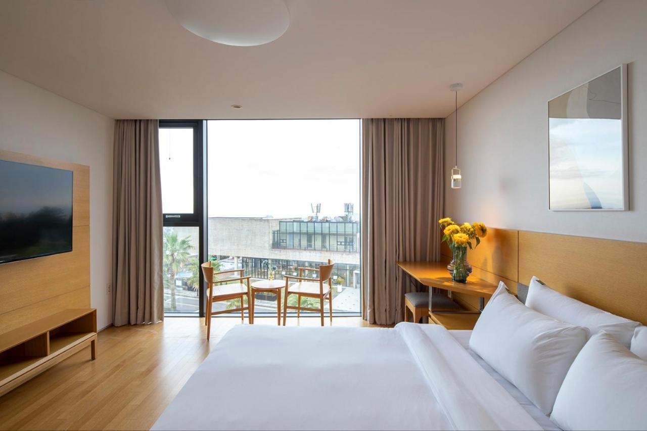 Velum Resort Seogwipo Eksteriør billede