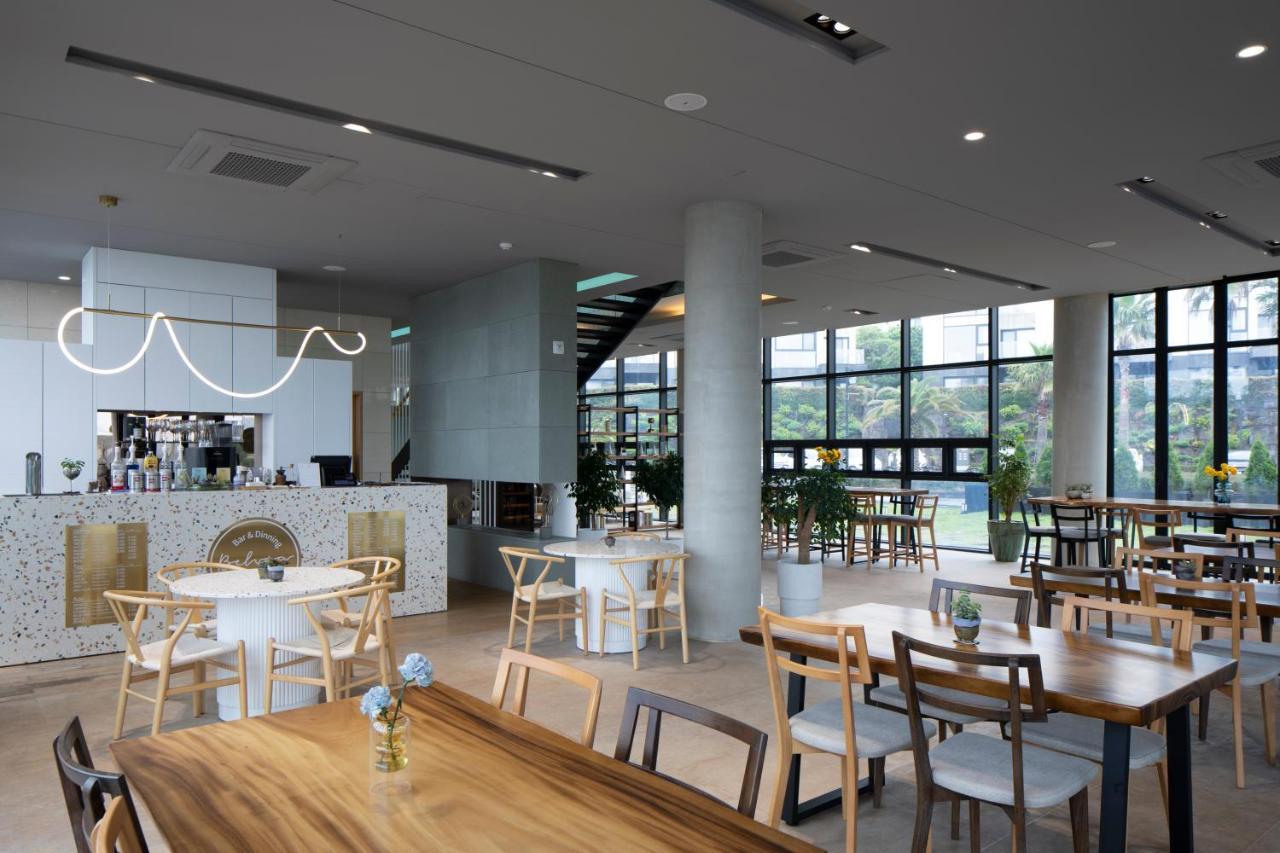 Velum Resort Seogwipo Eksteriør billede