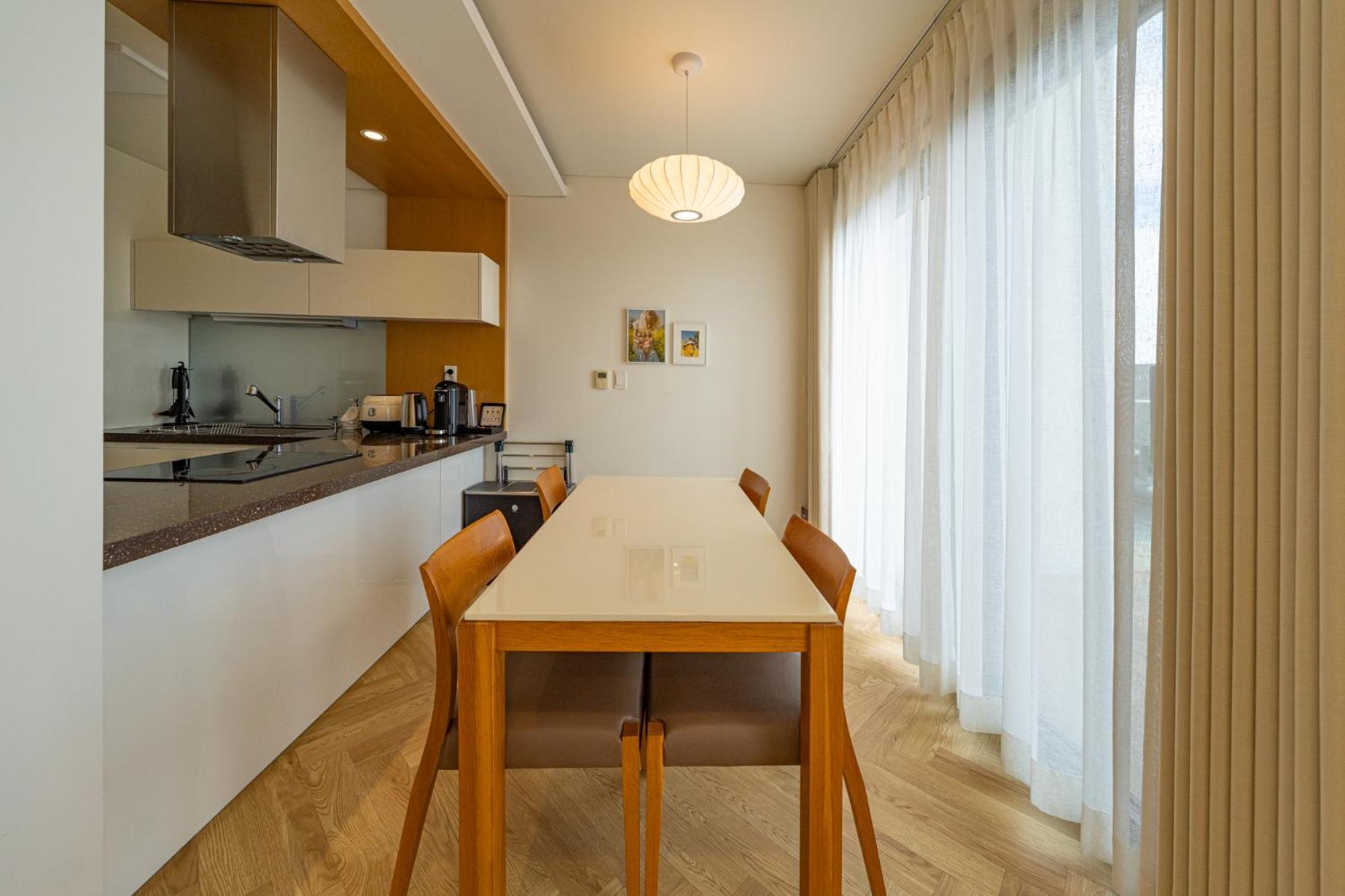 Velum Resort Seogwipo Eksteriør billede