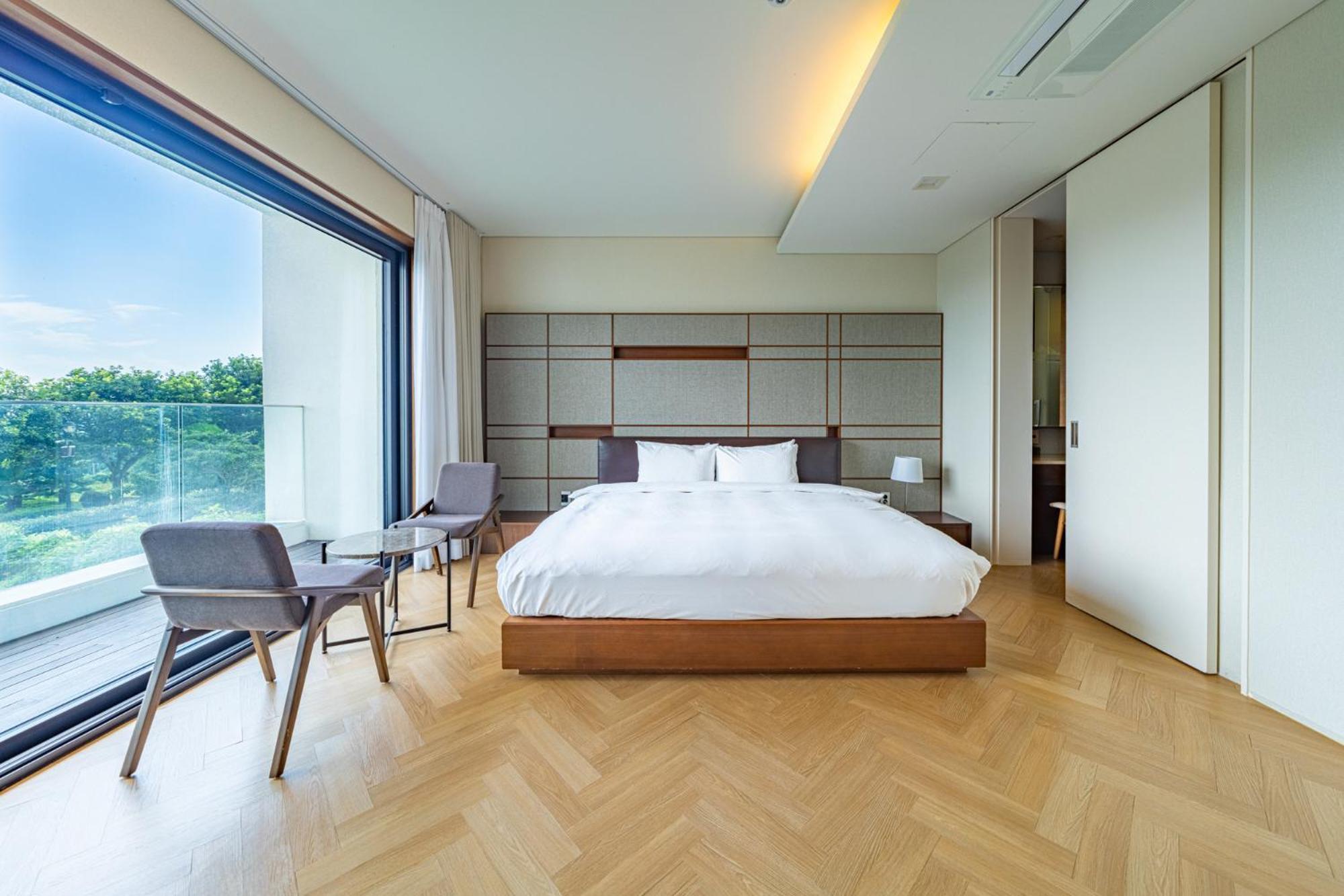 Velum Resort Seogwipo Eksteriør billede